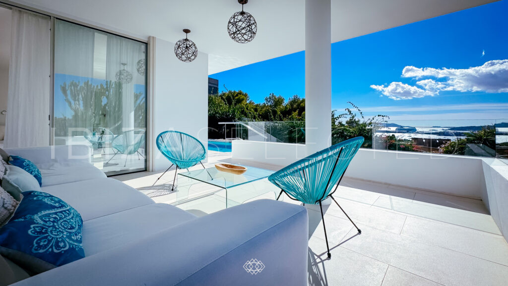 Tombenzon Villa Triple X 2024 06
