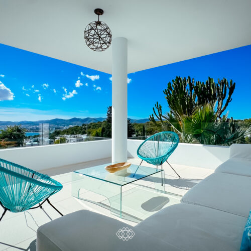 Tombenzon Villa Triple X 2024 09