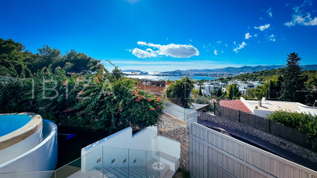 Tombenzon Villa Triple X 2024 11