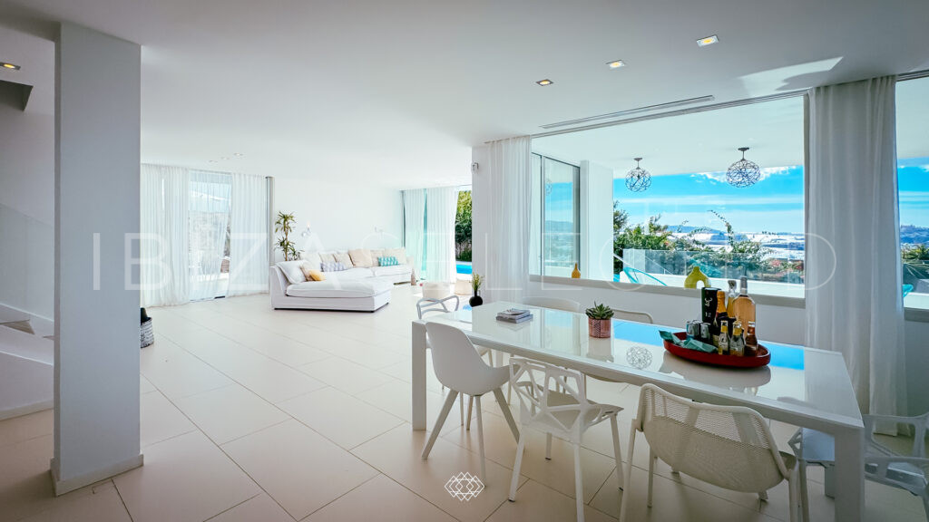 Tombenzon Villa Triple X 2024 14