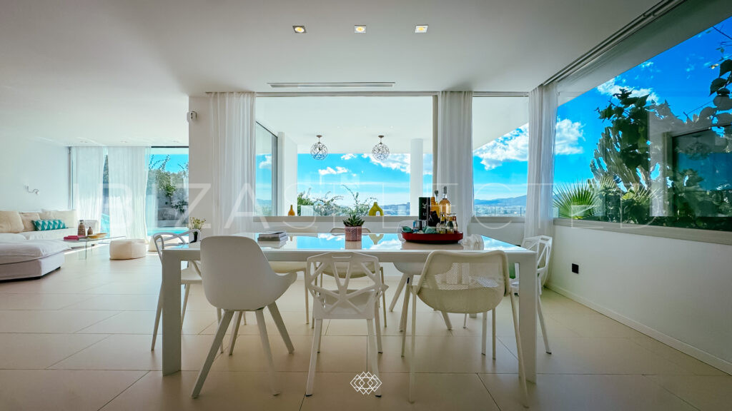 Tombenzon Villa Triple X 2024 17