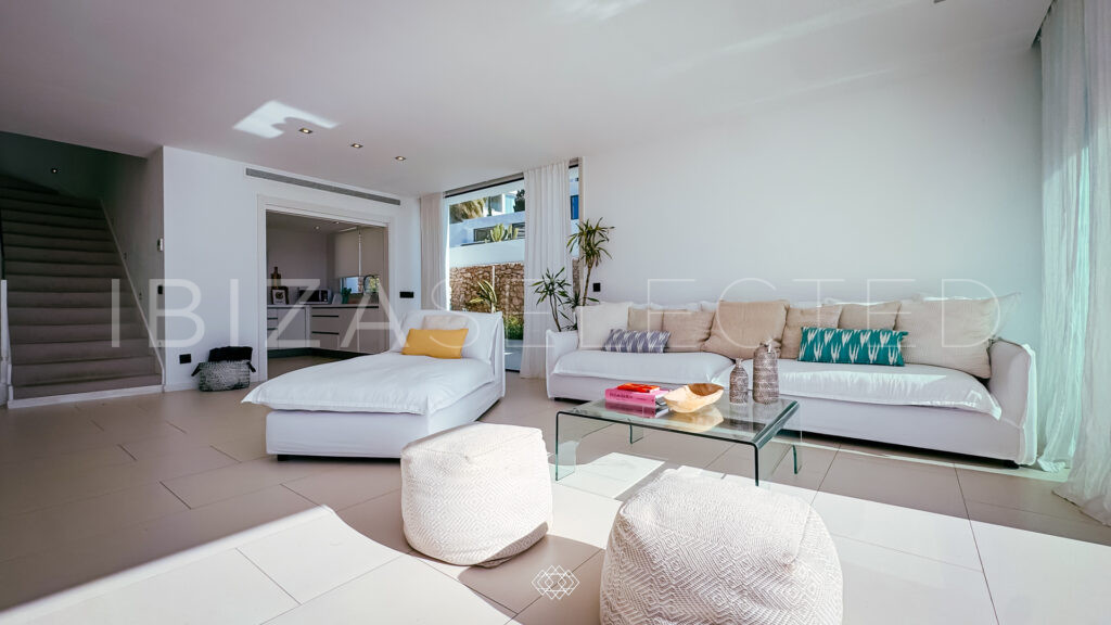 Tombenzon Villa Triple X 2024 22