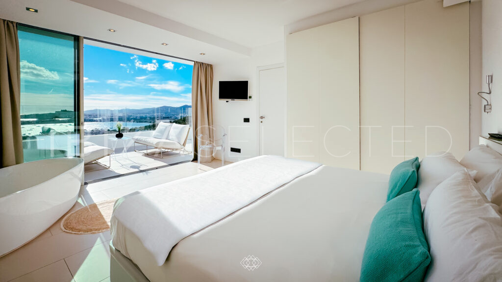 Tombenzon Villa Triple X 2024 36