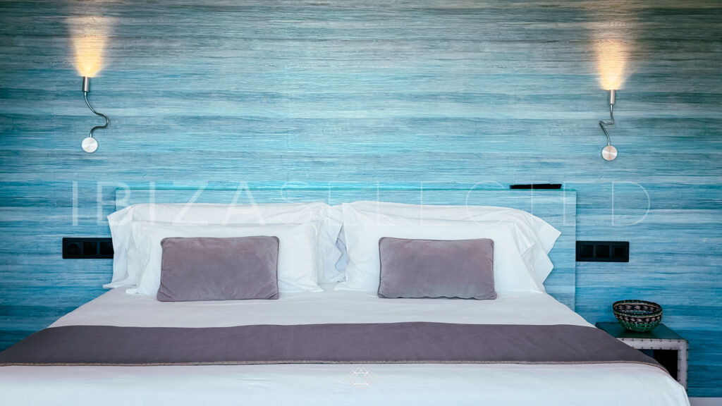 Tombenzon Villa Triple X 2024 48