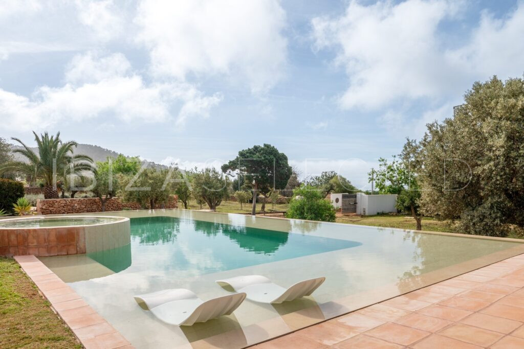 1745660528 221101 Sa Caleta 4