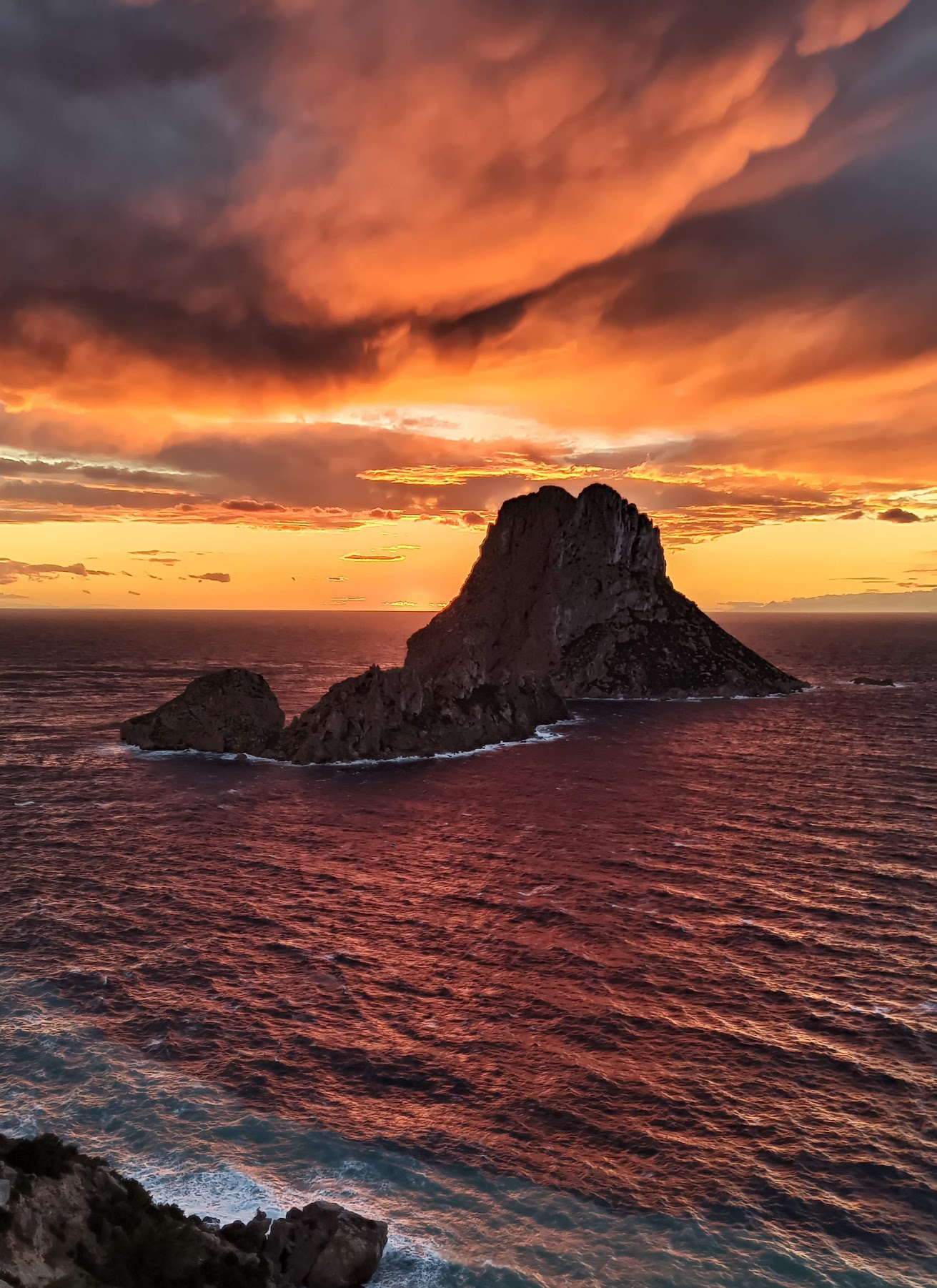 Golden October in Ibiza – and “The last chance to dance!”
