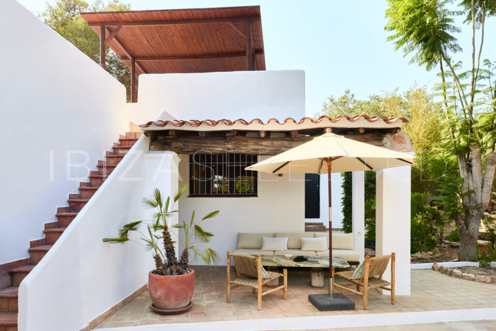 Terrace 2 Can Pardis