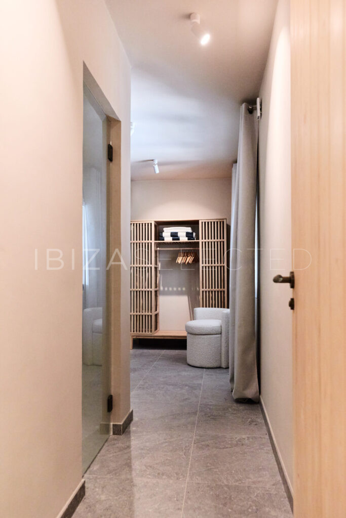 Third Bedroom 1 Can Pardis