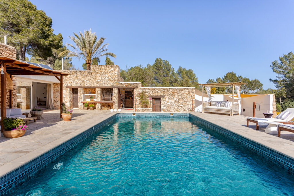 55f7bdb2 D559 486f A71c 538f7e120d0c