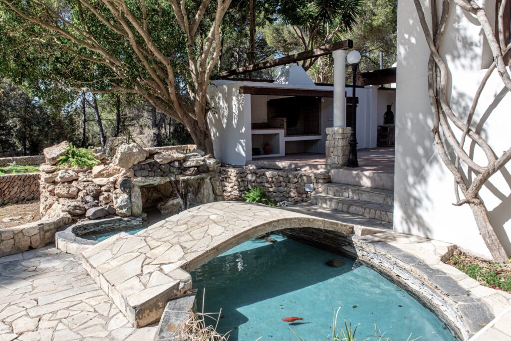 80c7348b C759 4112 819c 0f77be1a8bd3